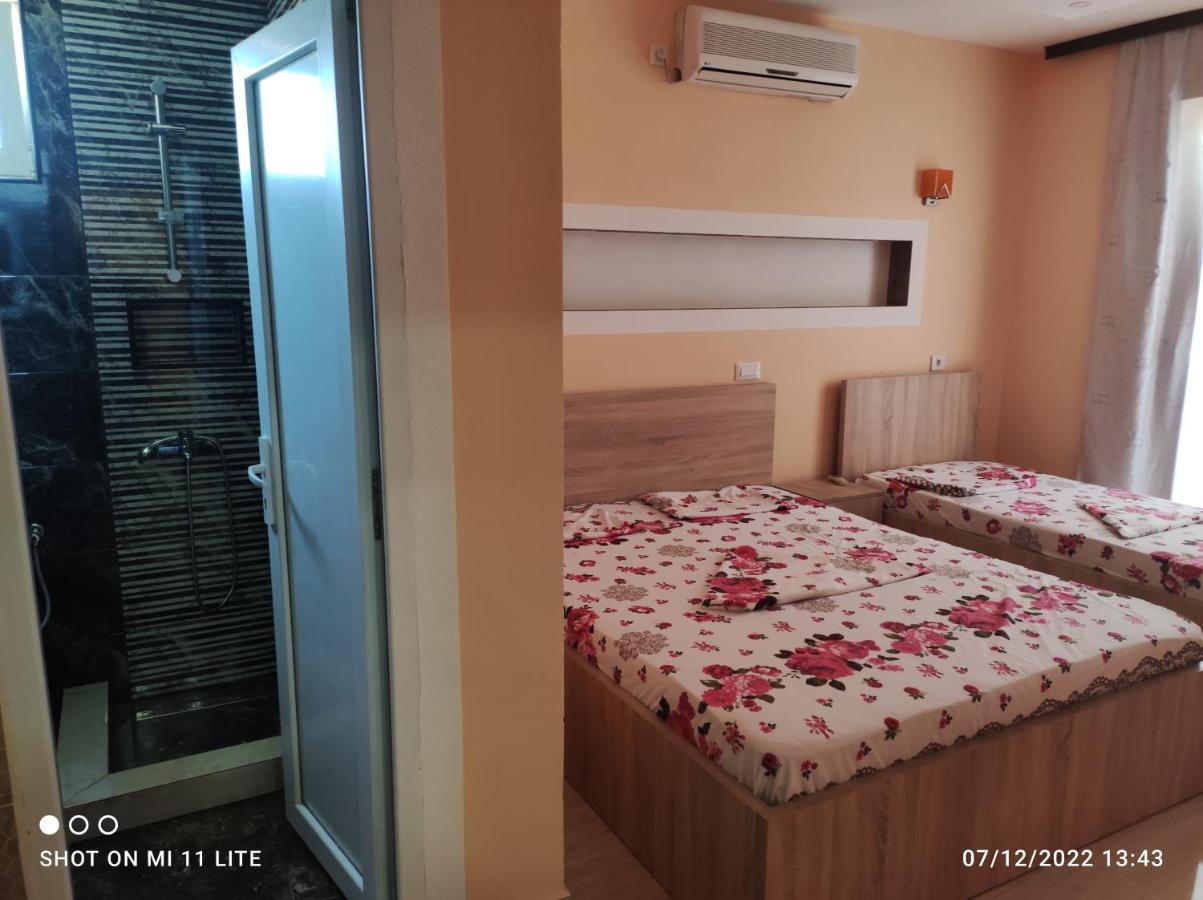 Grandino Rooms & Apartments อุลซิน ภายนอก รูปภาพ