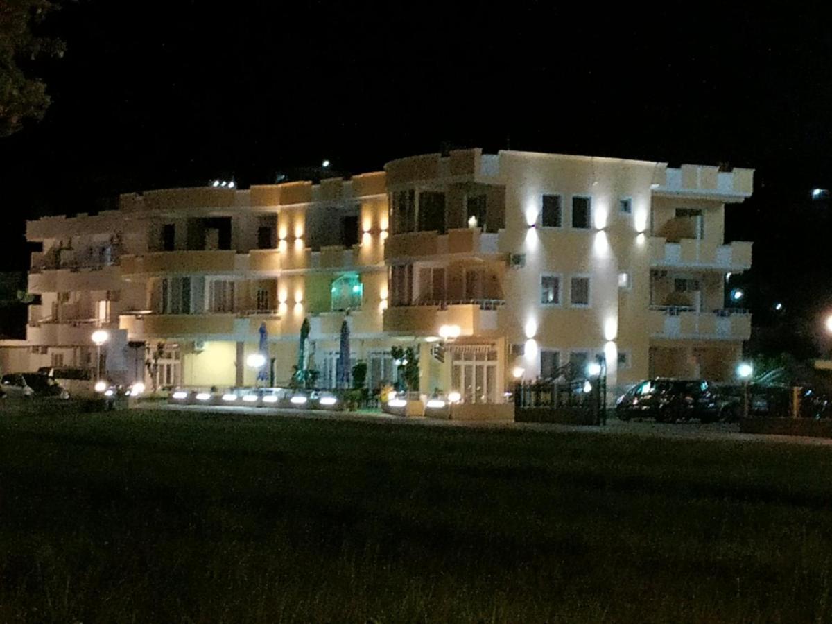 Grandino Rooms & Apartments อุลซิน ภายนอก รูปภาพ