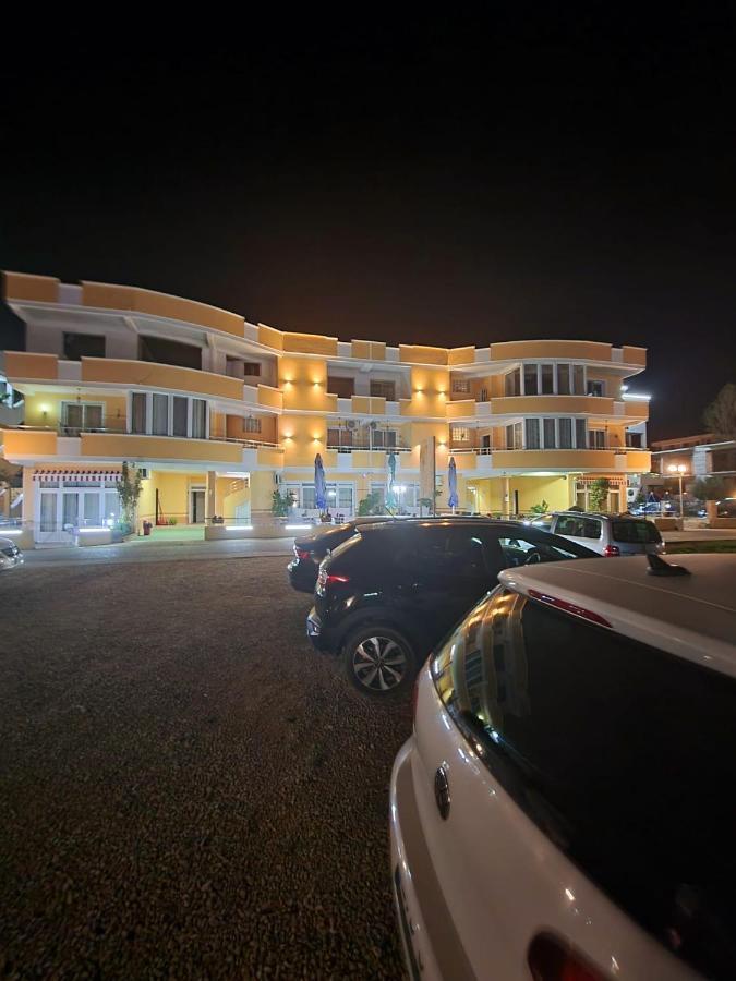 Grandino Rooms & Apartments อุลซิน ภายนอก รูปภาพ