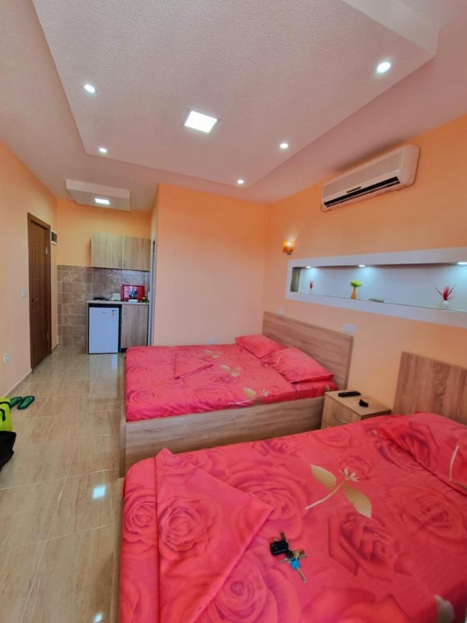 Grandino Rooms & Apartments อุลซิน ภายนอก รูปภาพ