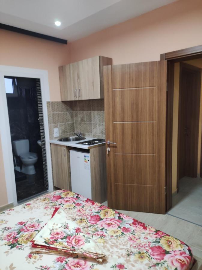 Grandino Rooms & Apartments อุลซิน ภายนอก รูปภาพ