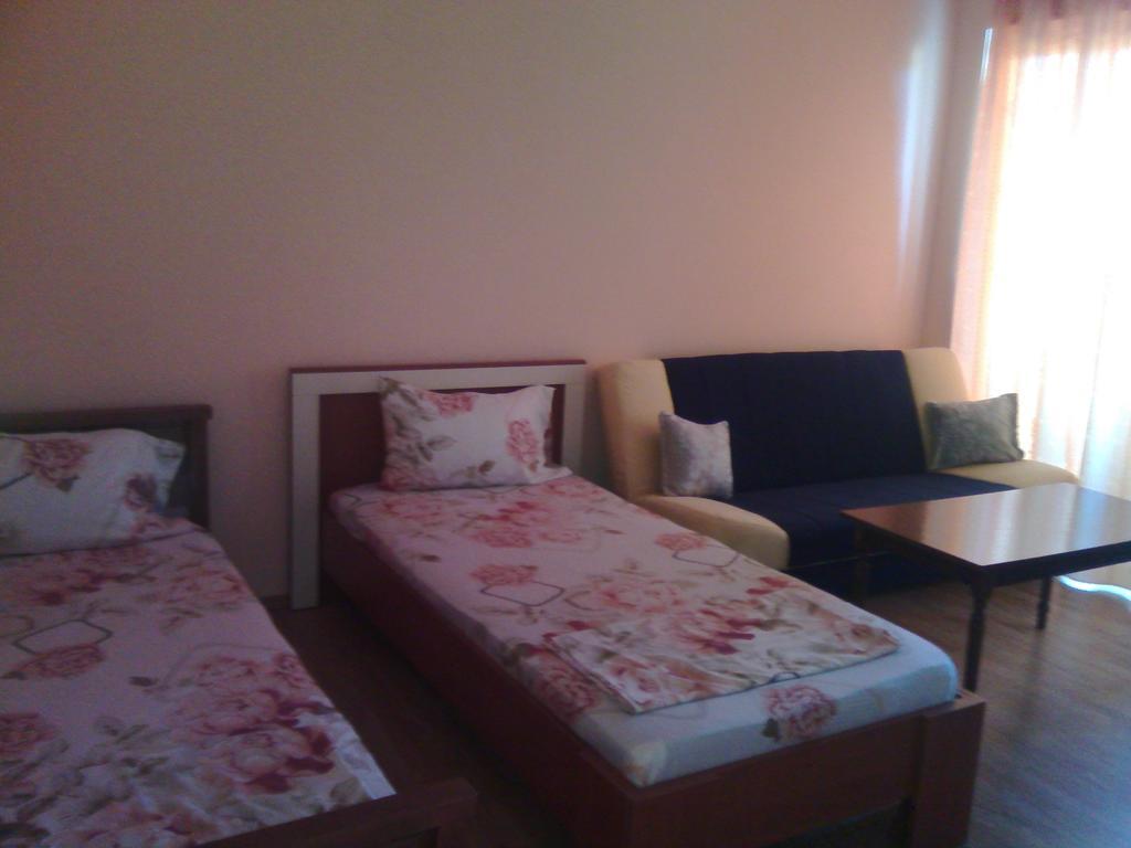 Grandino Rooms & Apartments อุลซิน ภายนอก รูปภาพ
